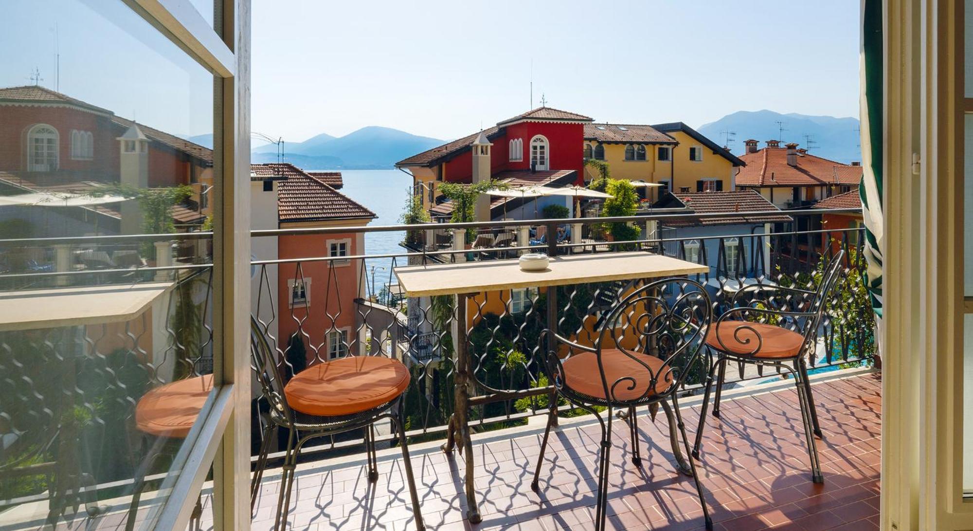 Residenza Dei Fiori Aparthotel Cannero Riviera Exterior foto